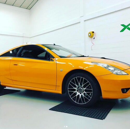 Araç Kaplama Folyosu Oracal 970 Glossy (Parlak) 020 Golden Yellow Taksi Sarısı