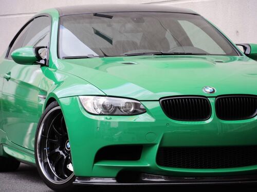 Araç Kaplama Folyosu Oracal 970 Glossy (Parlak) 612 Police Green
