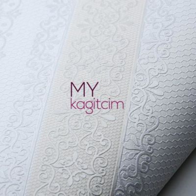 Çizgili Motifli Kırık Beyaz Duvar Kağıdı Gordion 2619-1