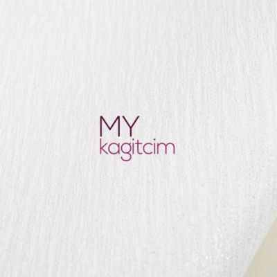 Hafif Dokulu Kırık Beyaz Vinil Duvar Kağıdı Grace Lace F 91136-1