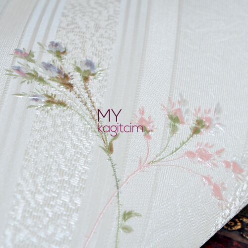 İtalyan Duvar kağıdı Satin flowers Z66865