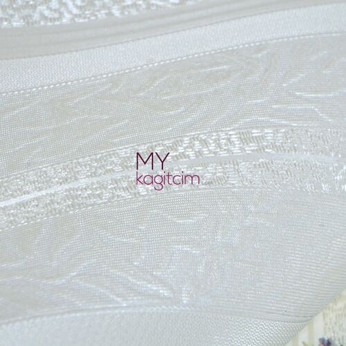 İtalyan Duvar kağıdı Satin flowers Z66866