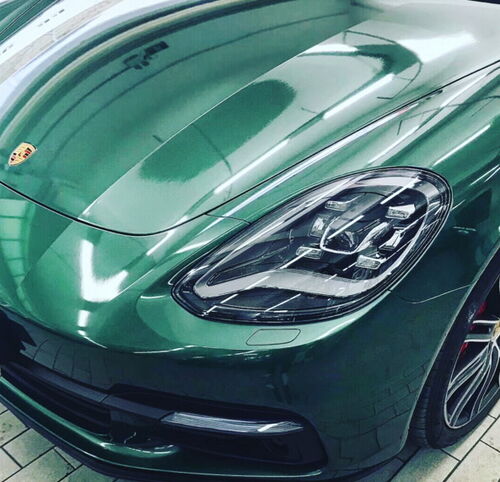 Simli Araç Kaplama Folyosu Oracal 970 Glossy (Parlak) 677 Fir Green Metallic
