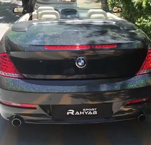 Simli Araç Kaplama Folyosu Oracal 970 Glossy (Parlak) 905 Black Galactic Gold